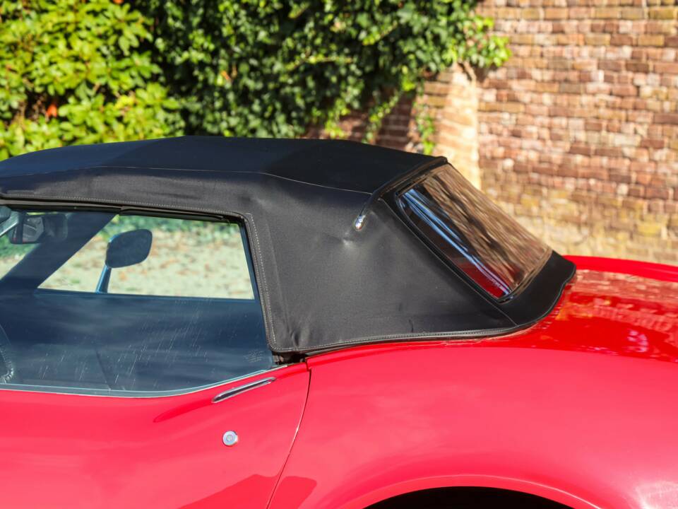 Image 14/50 of Chevrolet Corvette Stingray (1969)