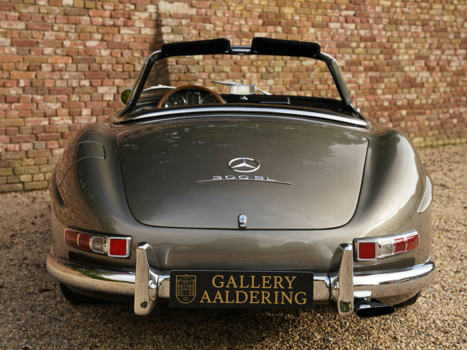 Image 6/50 de Mercedes-Benz 300 SL Roadster (1962)