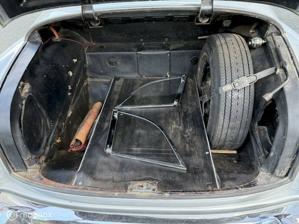 Image 28/36 of Mercedes-Benz 300 d (1958)