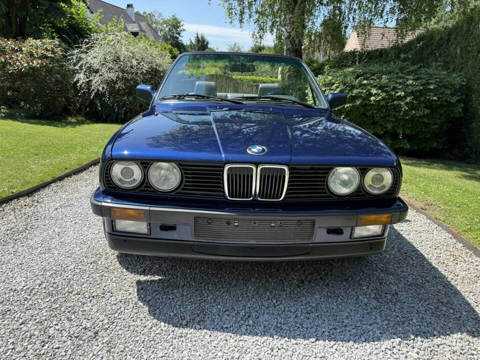 Bild 3/8 von BMW 320i (1991)