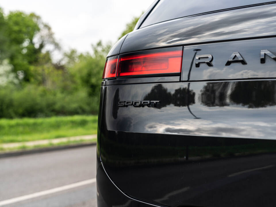 Image 11/32 of Land Rover Range Rover Sport P530 (2023)