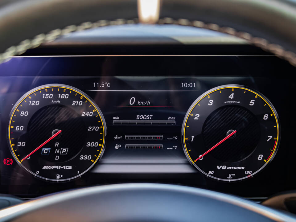 Bild 17/28 von Mercedes-Benz AMG E 63 S 4MATIC+ T (2017)