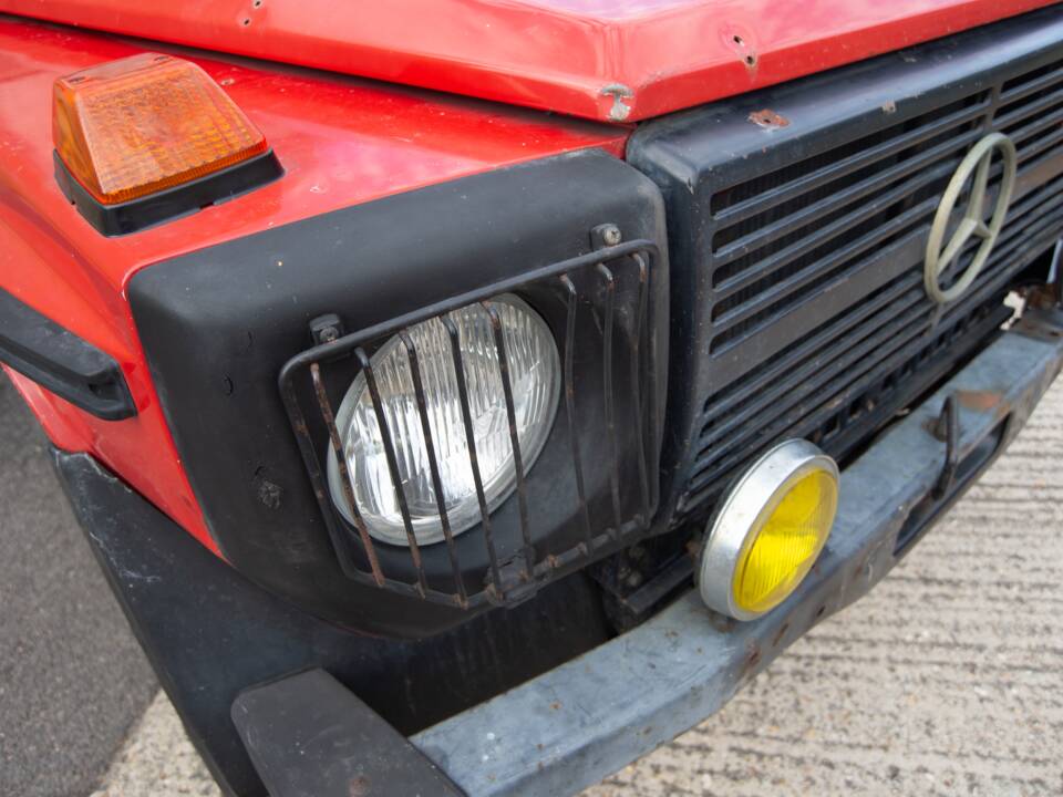 Immagine 25/42 di Mercedes-Benz 240 GD (SWB) (1979)