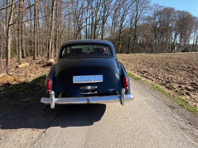 Image 6/24 of Rolls-Royce Silver Cloud III (1964)