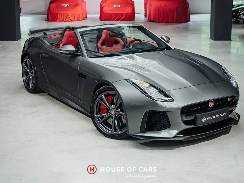 Afbeelding 4/25 van Jaguar F-Type SVR (2017)