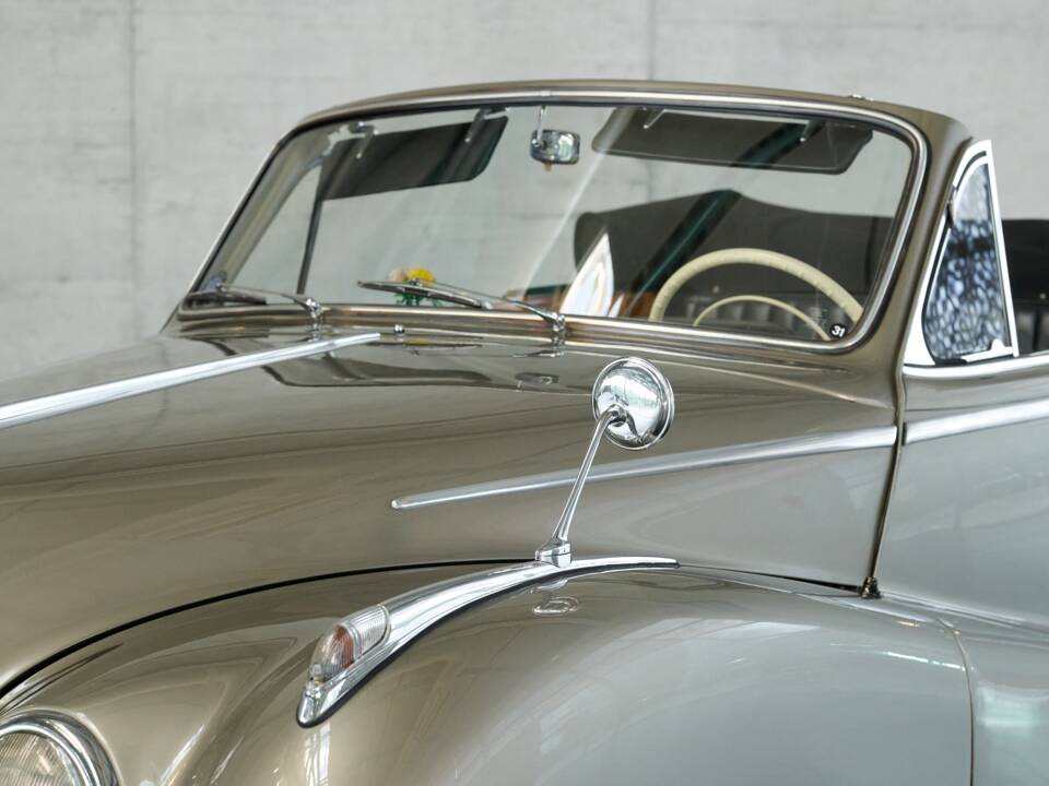 Immagine 5/50 di BMW 502 Baur (1955)