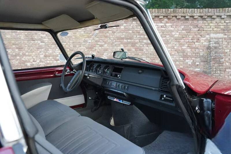 Image 3/4 de Citroën DS 21 IE (1971)