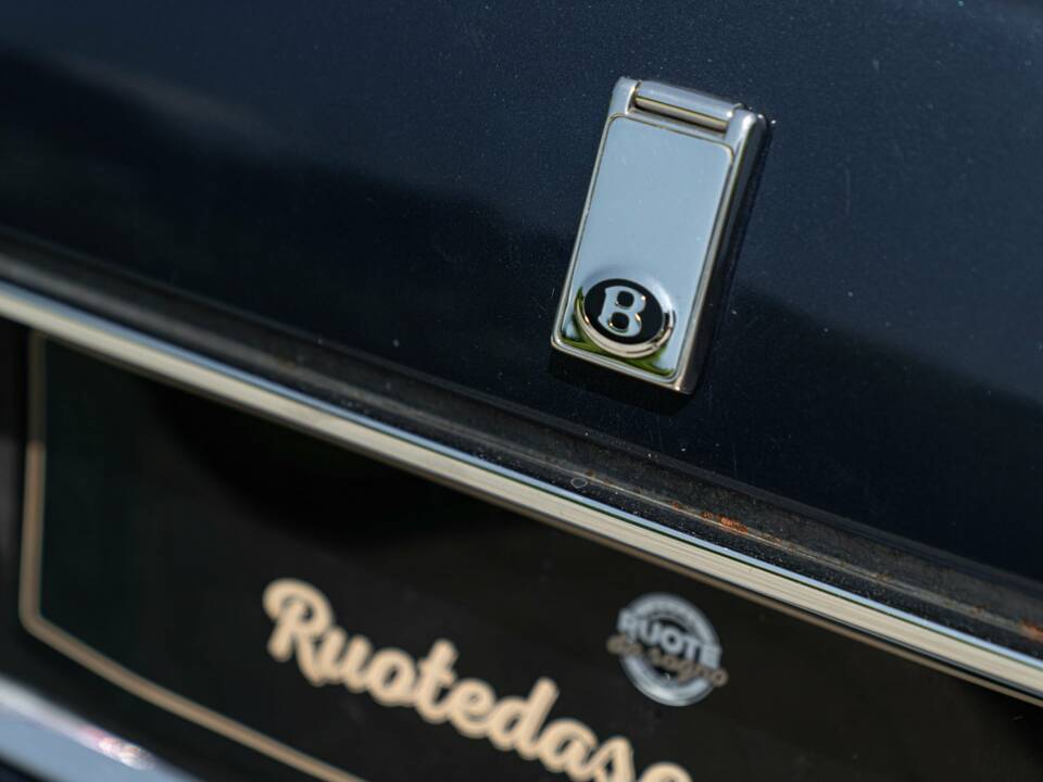 Bild 13/50 von Bentley Mulsanne Turbo (1985)
