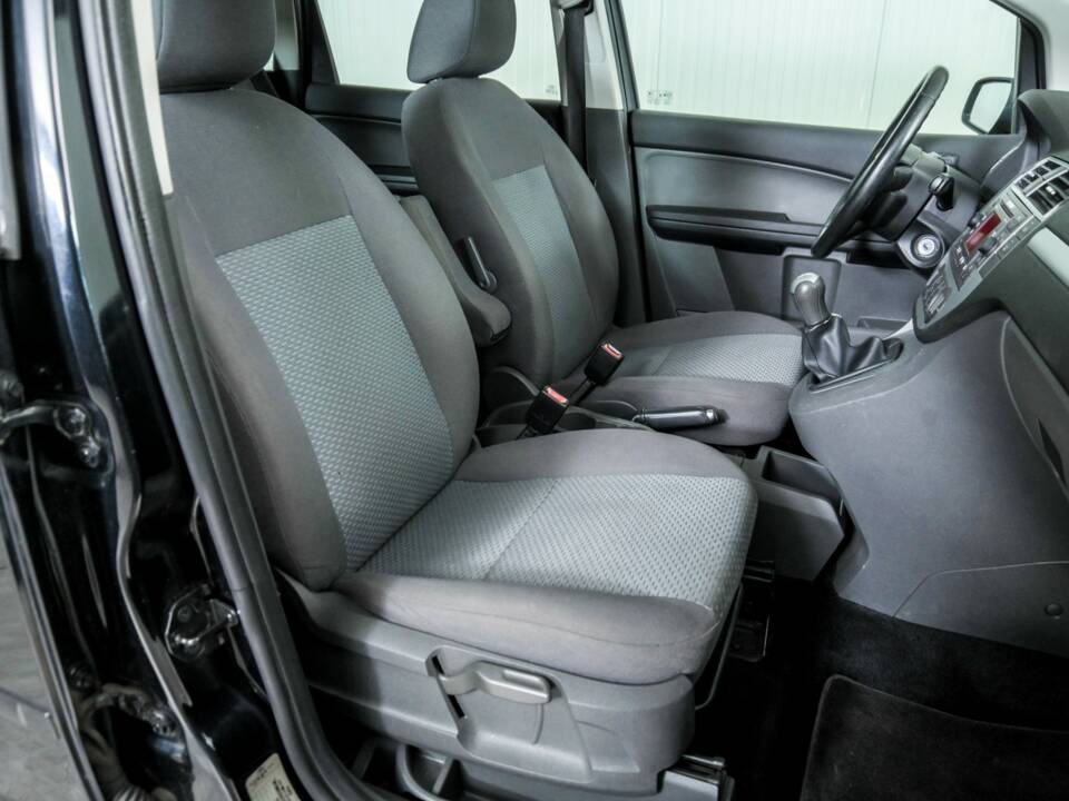 Image 21/34 de Ford Focus C-Max 1.8 (2007)