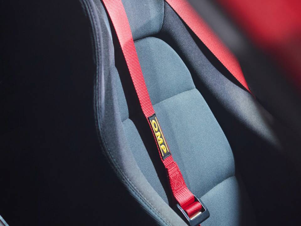 Image 19/38 of Porsche 944 (1985)