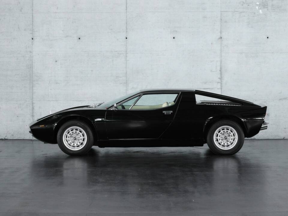 Image 8/50 of Maserati Merak (1974)
