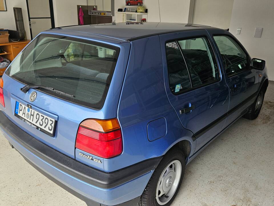 Bild 5/60 von Volkswagen Golf III 1.8 (1993)
