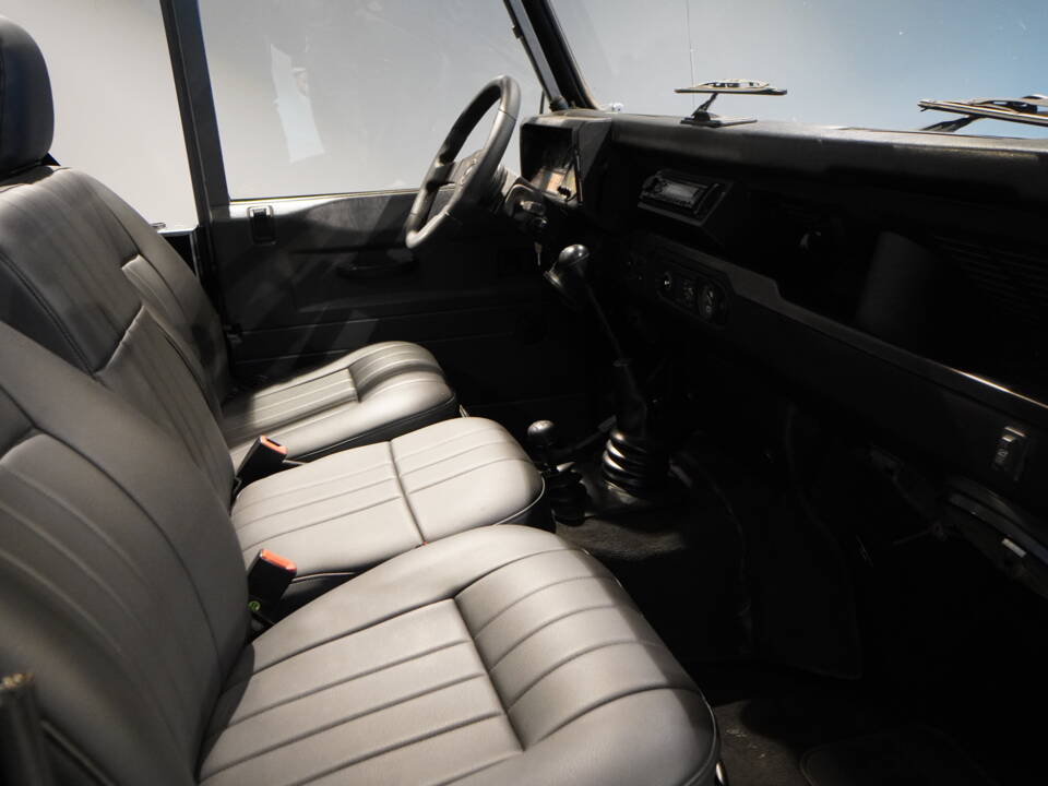 Imagen 13/29 de Land Rover 90 (1988)