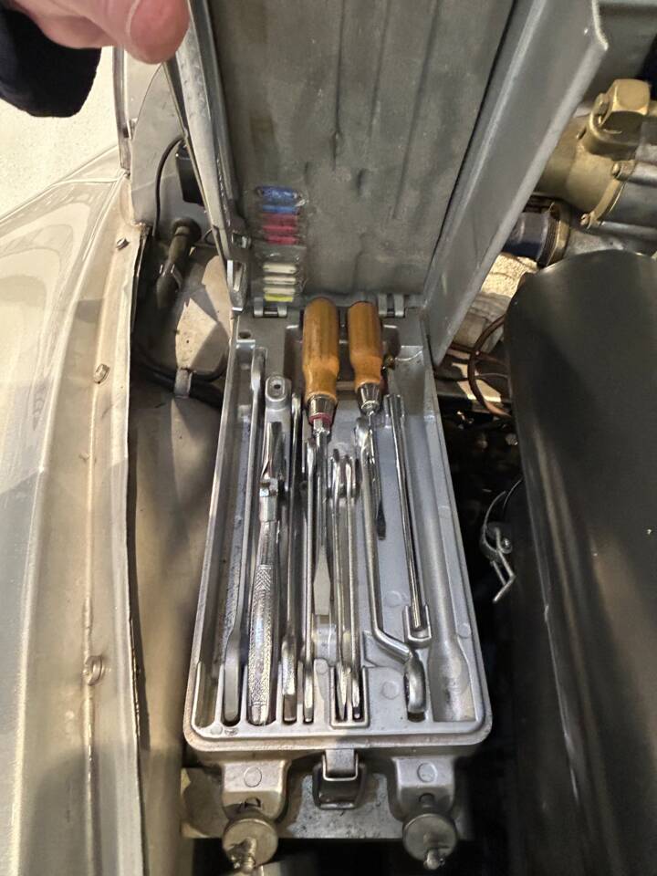 Image 15/32 of BMW 3200 S (1963)