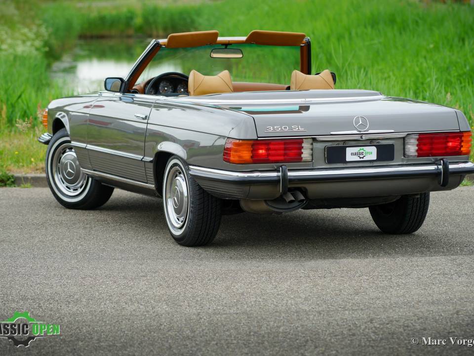 Image 43/48 of Mercedes-Benz 350 SL (1972)