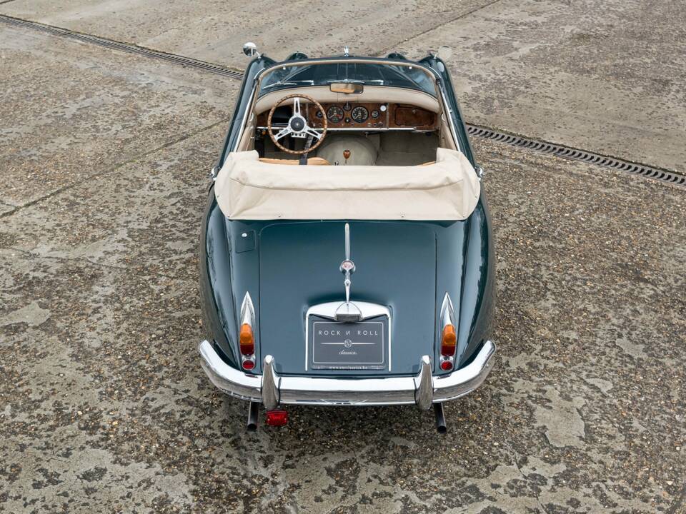 Image 2/25 of Jaguar XK 150 3.8 SE DHC (1960)