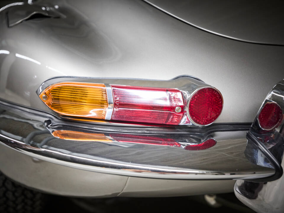 Immagine 53/99 di Jaguar E-Type 3.8 (1964)