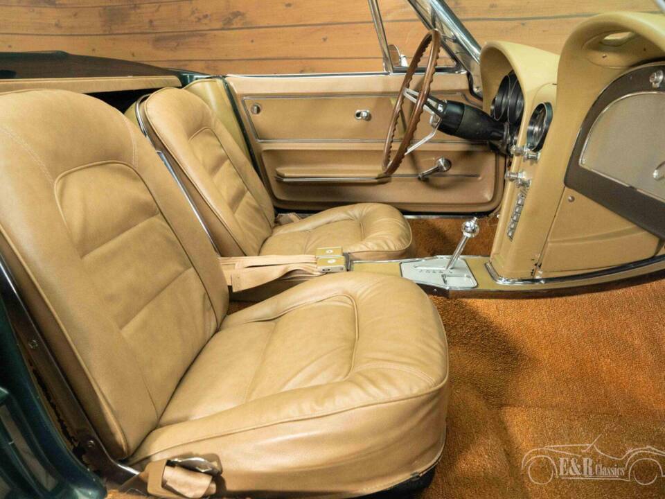 Immagine 8/19 di Chevrolet Corvette Sting Ray Convertible (1965)