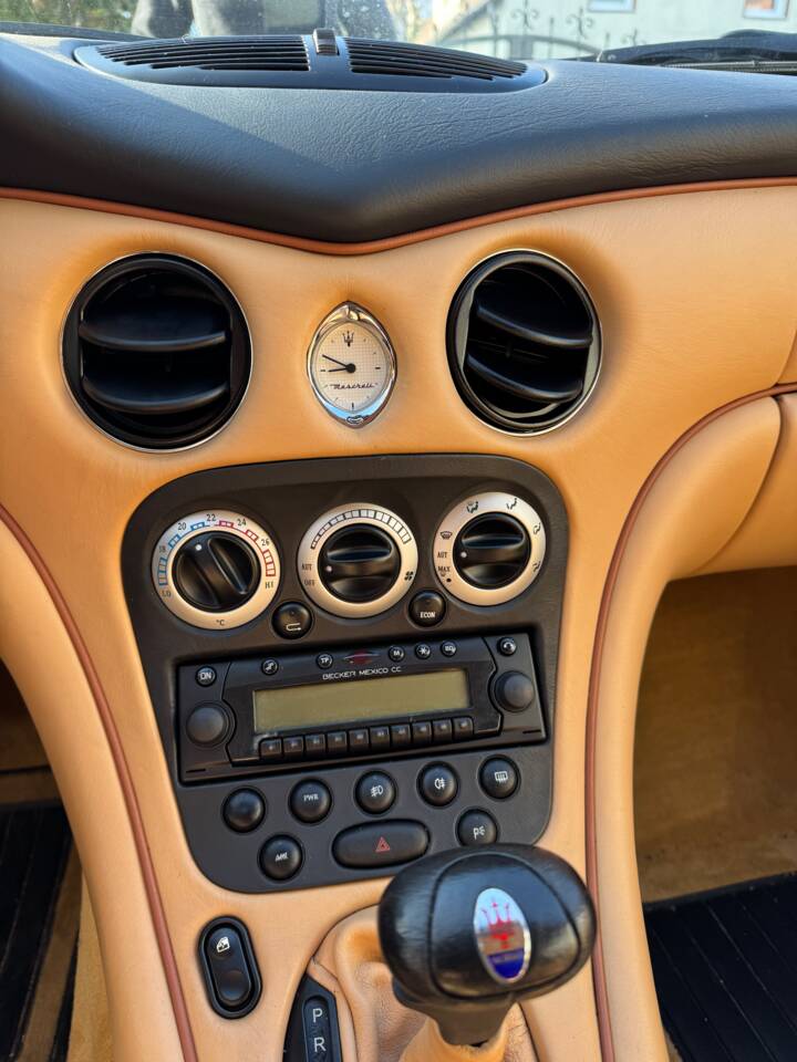 Bild 17/35 von Maserati 3200 GT (2000)