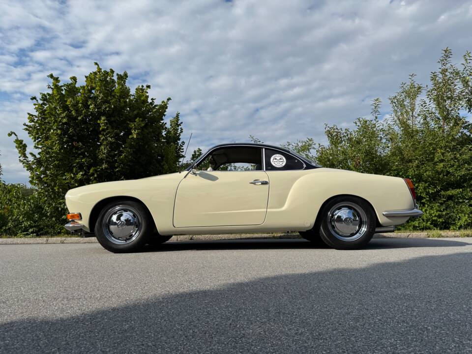 Image 6/30 of Volkswagen Karmann Ghia 1600 (1973)