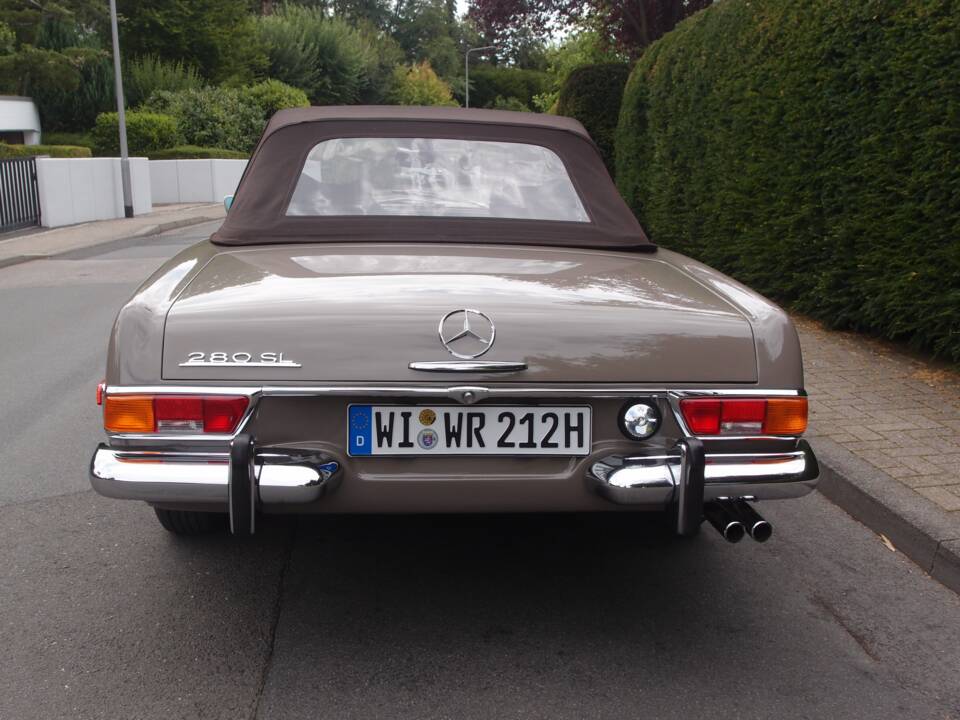 Bild 7/41 von Mercedes-Benz 280 SL (1971)