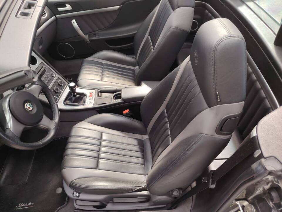 Bild 40/86 von Alfa Romeo Spider 2.2 JTS (2007)