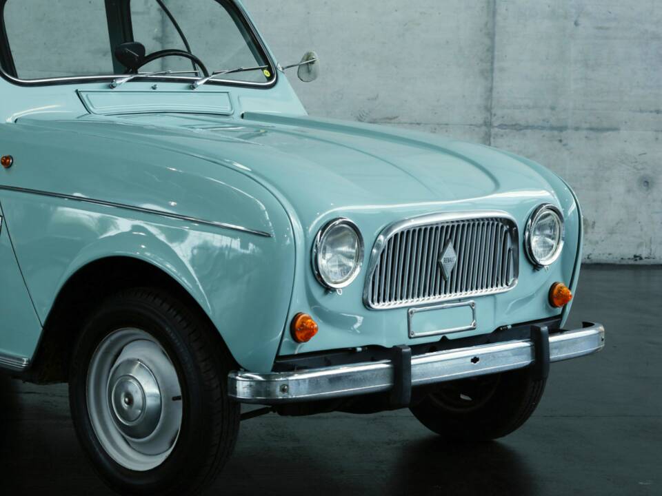 Bild 7/50 von Renault R 4 (1963)