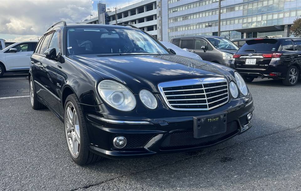 Bild 7/32 von Mercedes-Benz E 63 AMG T (2008)