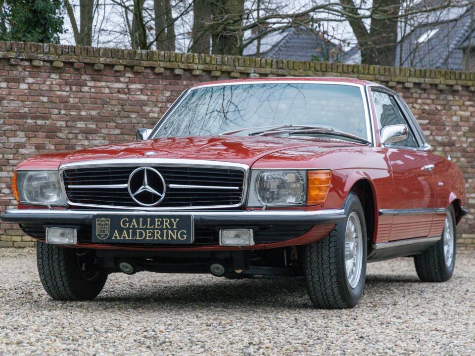 Bild 19/50 von Mercedes-Benz 280 SLC (1975)