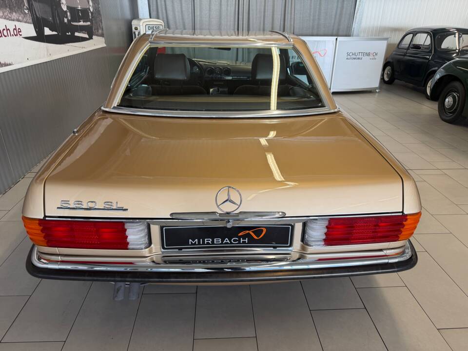 Image 11/18 of Mercedes-Benz 560 SL (1986)