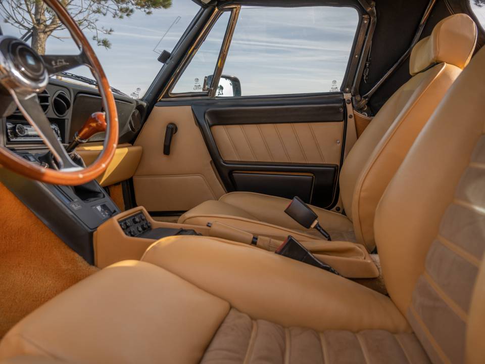 Image 15/20 of Alfa Romeo 2.0 Spider (1991)