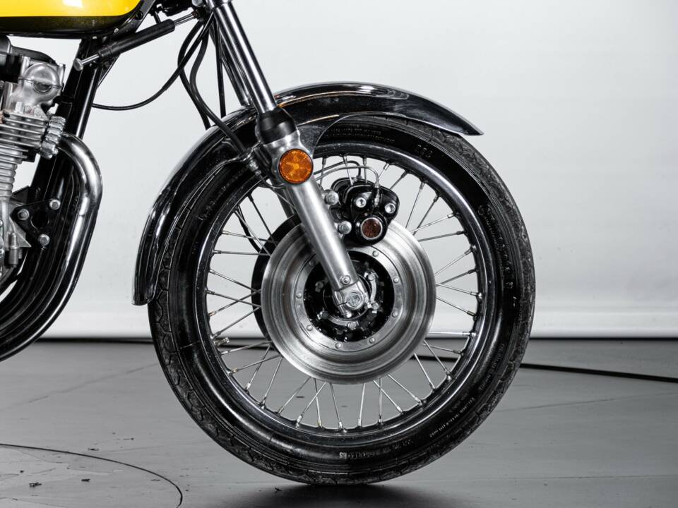 Image 45/50 de Kawasaki DUMMY (1975)