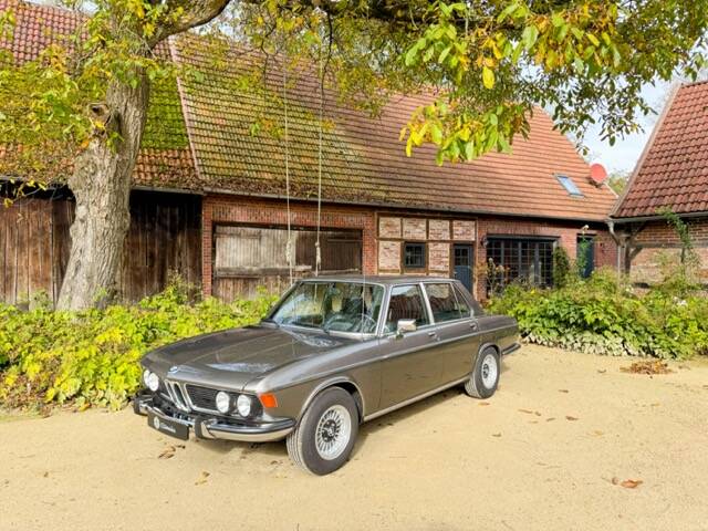 Immagine 3/31 di BMW 3,0 Si (1975)