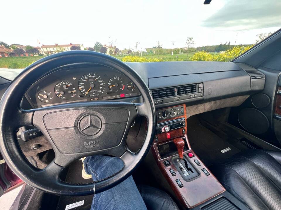 Image 27/30 of Mercedes-Benz 300 SL-24 (1992)