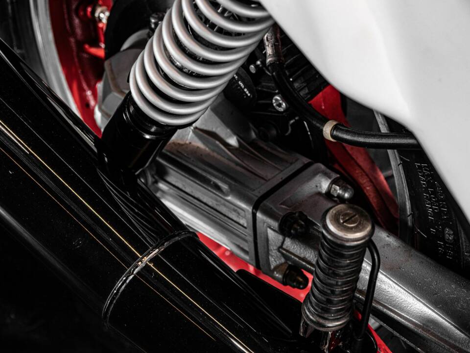 Immagine 8/9 di Moto Guzzi DUMMY (1985)