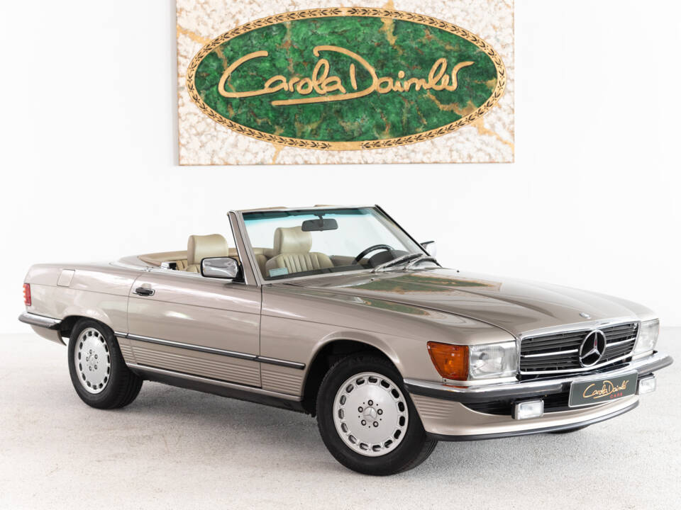 Image 14/47 de Mercedes-Benz 560 SL (1987)