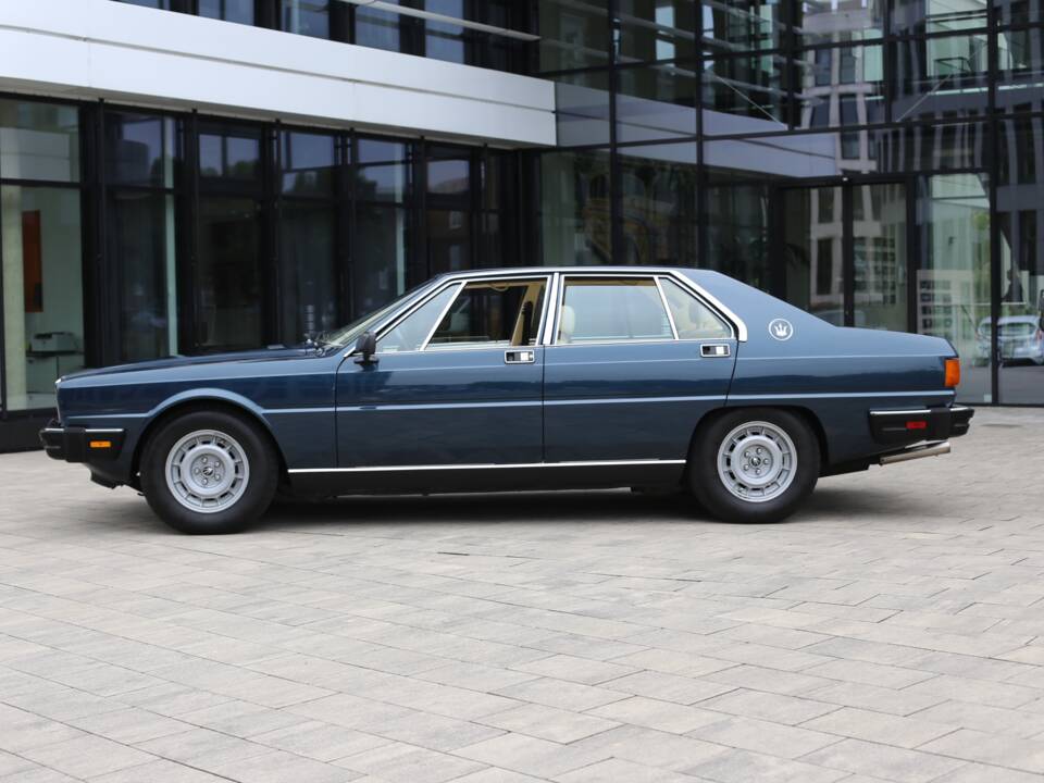 Bild 7/36 von Maserati Quattroporte 4900 (1984)