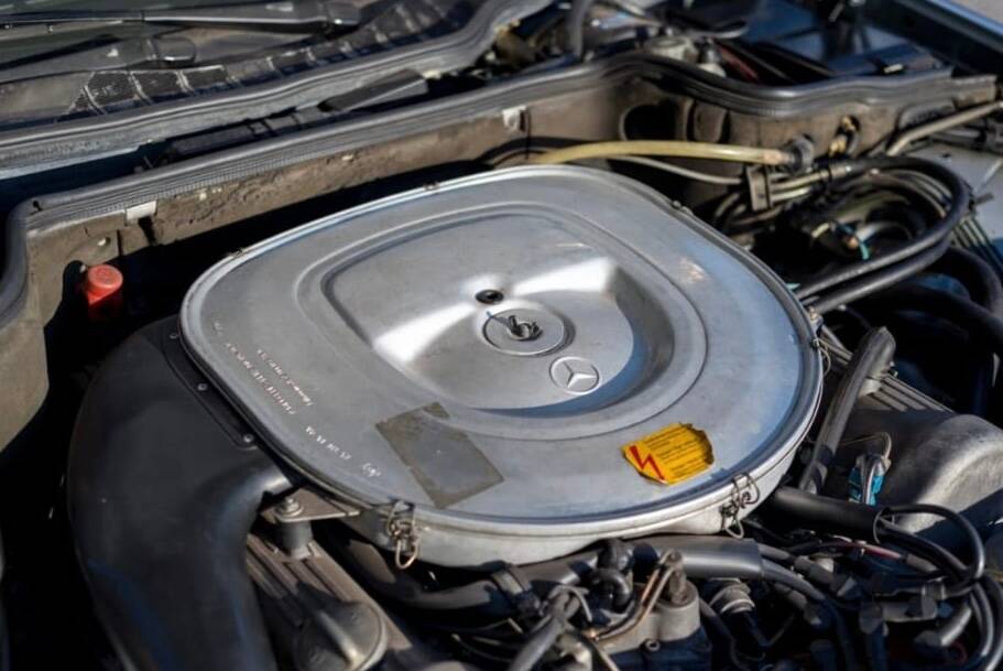 Image 59/100 of Mercedes-Benz 500 SEL (1983)