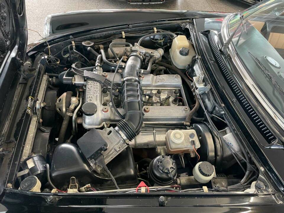 Immagine 17/18 di Alfa Romeo 2.0 Spider (1993)