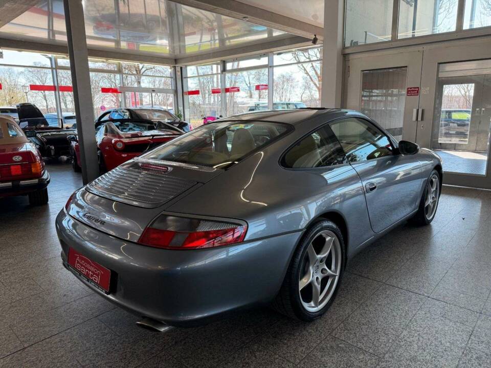 Afbeelding 28/30 van Porsche 911 Carrera (2003)