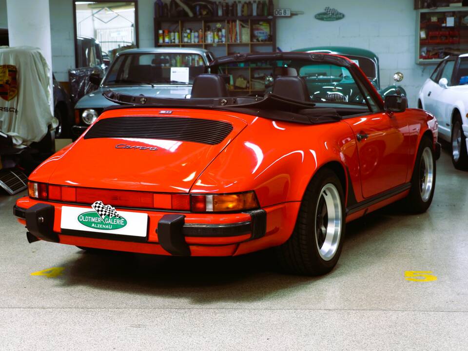 Image 7/47 of Porsche 911 Carrera 3.2 (1989)