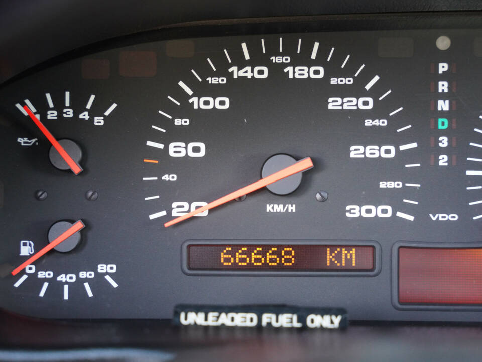Immagine 10/50 di Porsche 928 GTS (1993)
