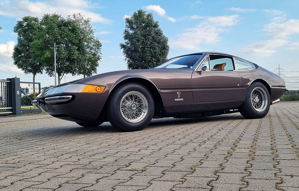 Bild 3/26 von Ferrari 365 GTB&#x2F;4 Daytona (1970)