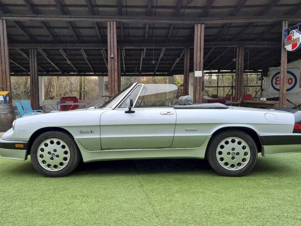 Afbeelding 3/70 van Alfa Romeo 2.0 Spider QV (1987)