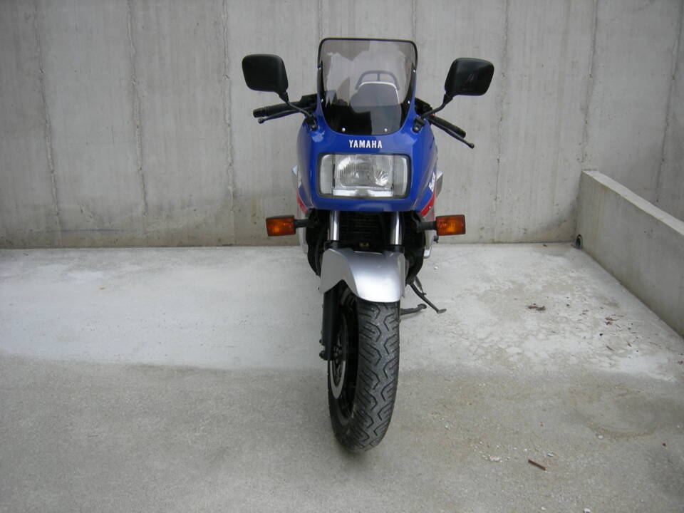 Imagen 11/11 de Yamaha DUMMY (1985)