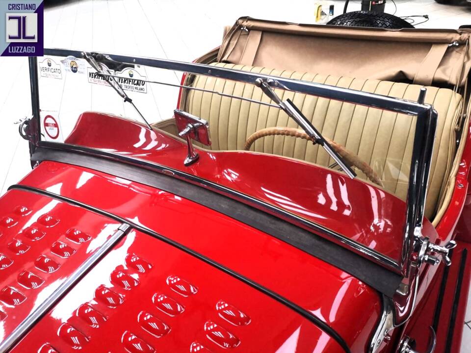 Bild 44/84 von MG TD (1951)