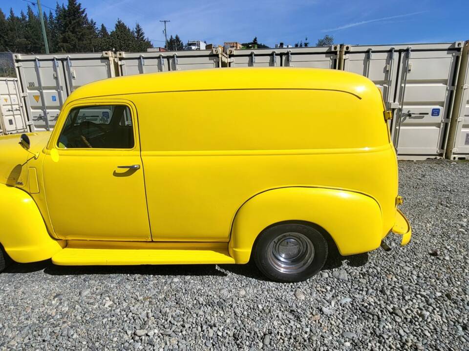 Imagen 5/7 de Chevrolet 3100 ½-ton Panel (1950)