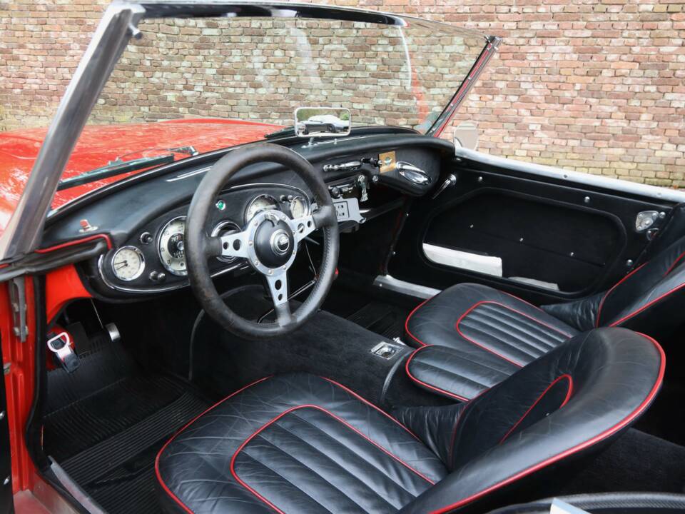 Image 3/50 de Austin-Healey 100/6 (BN4) (1959)