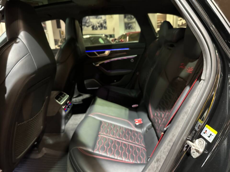 Bild 18/19 von Audi RS6 Avant (2022)