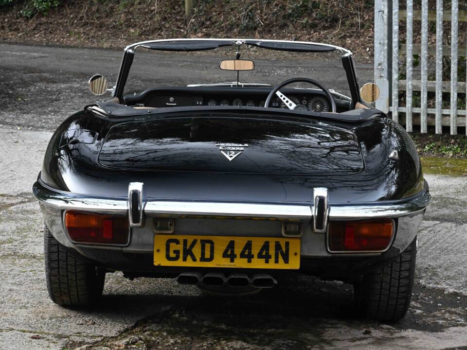 Image 6/50 de Jaguar Type E V12 (1974)